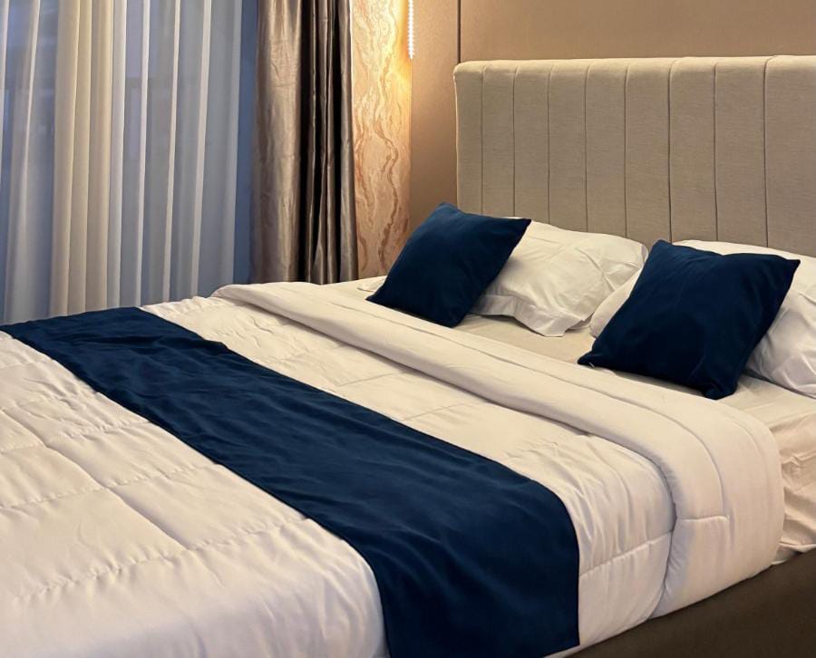 Sky House BSD